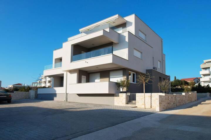 Blue Sky, Modern Sea View Apartment Novalja Exterior photo