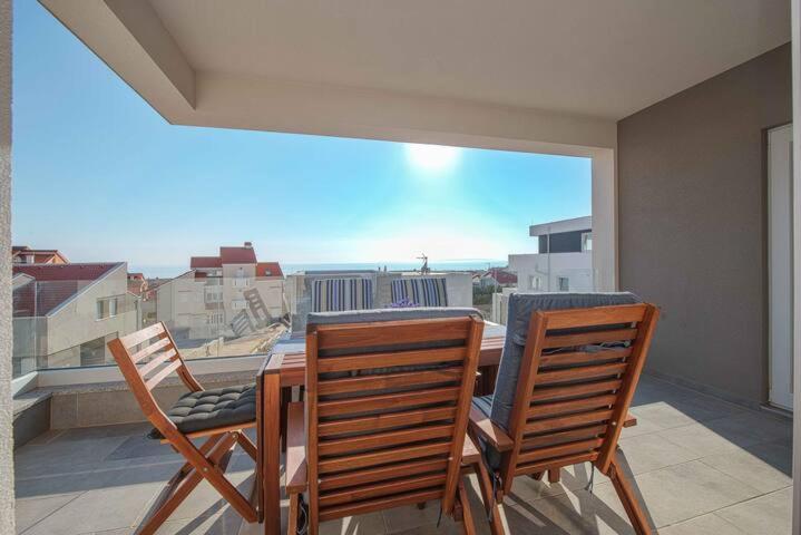 Blue Sky, Modern Sea View Apartment Novalja Exterior photo
