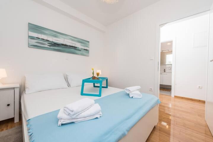 Blue Sky, Modern Sea View Apartment Novalja Exterior photo